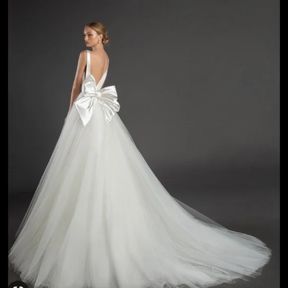 Pnina Tornai | Dresses | Pnina Tornai Wedding Dress Style Number 493 | Poshmark Pnina Tornai | Dresses | Pnina Tornai Wedding Dress Style Number 493 | Poshmark